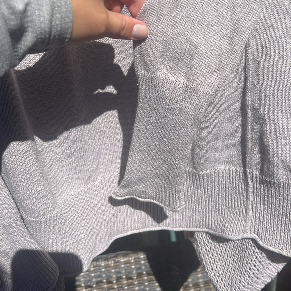 100% Cotton Cardigan by Banana Republic, Medium in Lilac - Picture 10 of 11